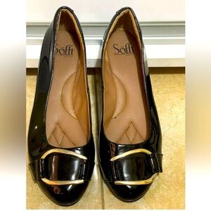 Sofft Womens Classic Dress Slip On  Shoes Black Patent Leather 7 M